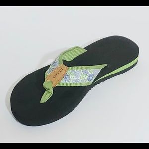 L.L. Bean flip flops